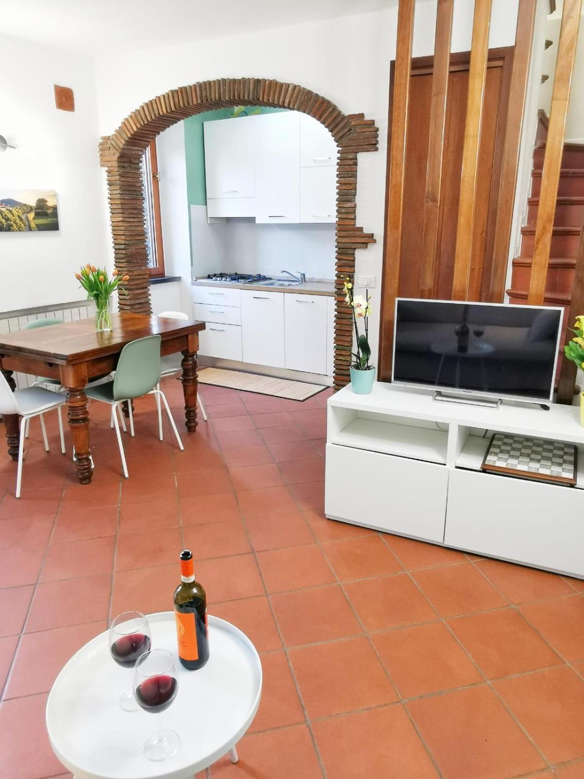 Casa Arya - Independent House - Near The Walls Lucca Buitenkant foto